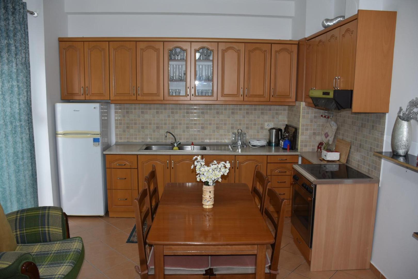 Leo Apartment Përmet エクステリア 写真