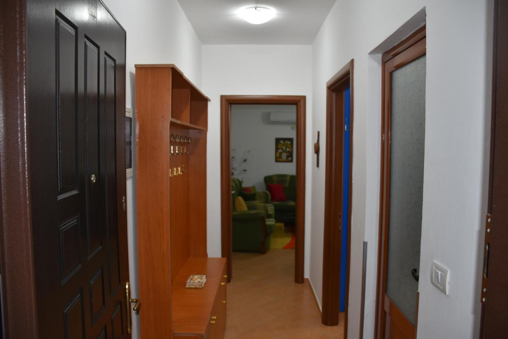 Leo Apartment Përmet エクステリア 写真